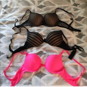 3 sexy bras